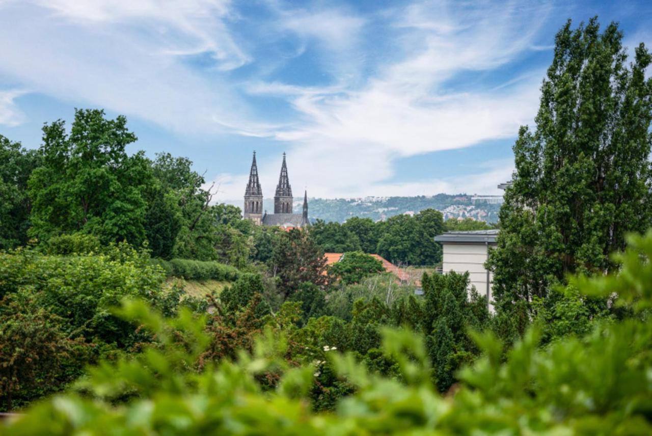 Holiday Inn Prague By Ihg Exterior foto