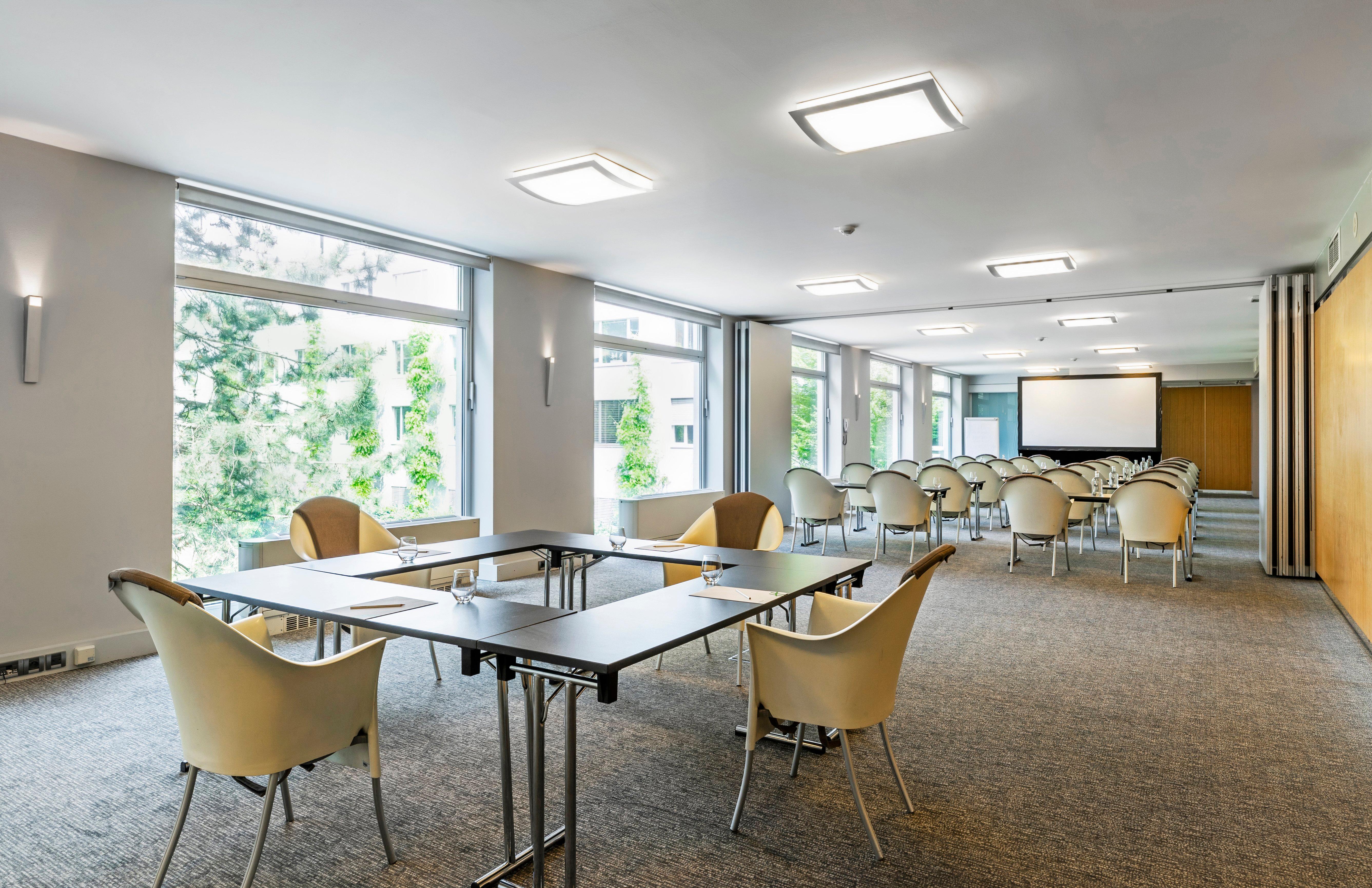 Holiday Inn Prague By Ihg Exterior foto