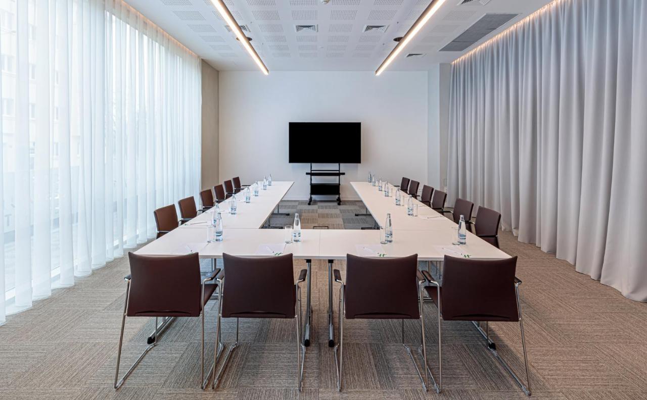 Holiday Inn Prague By Ihg Exterior foto